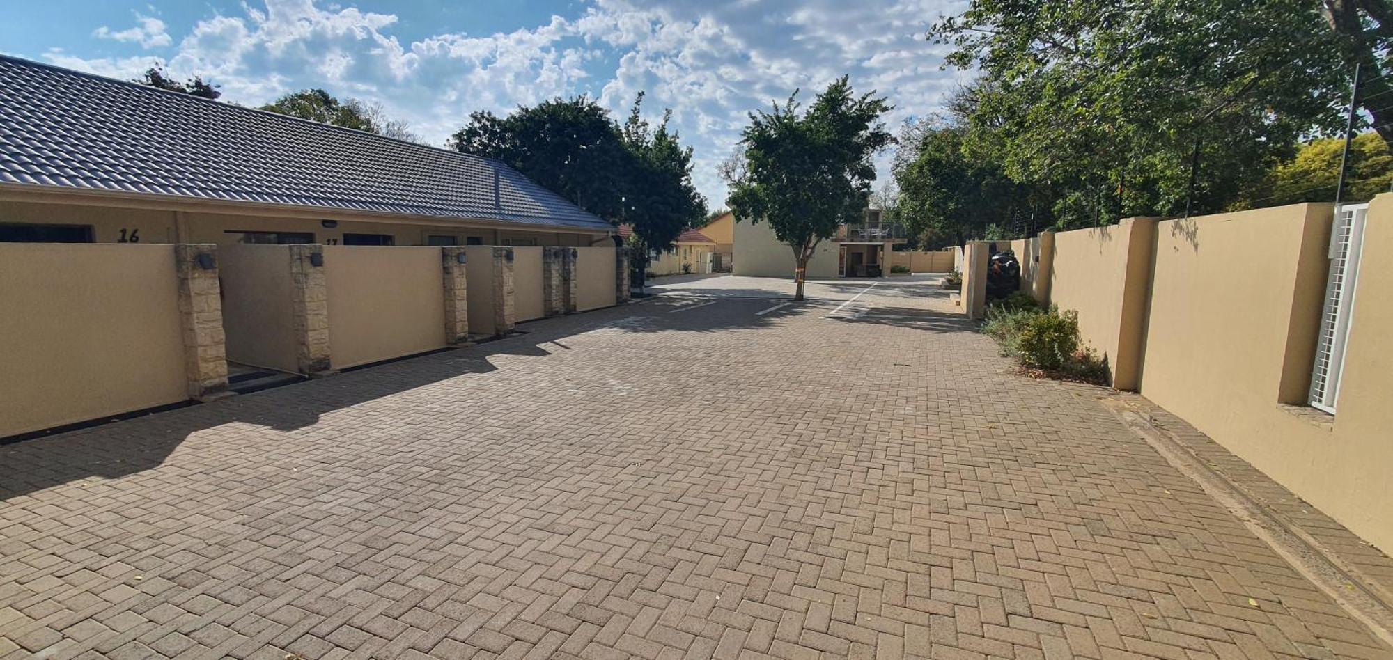 Acacia Lodge Bloemfontein Exterior foto